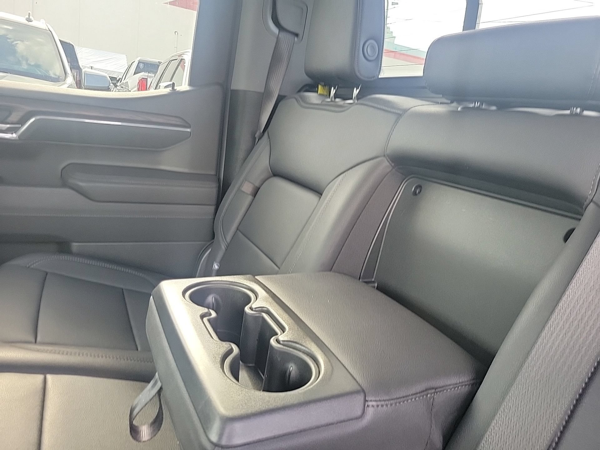 Used 2025 GMC Sierra 1500 SLT w/ SLT Premium Plus Package AWD/4WD image 15
