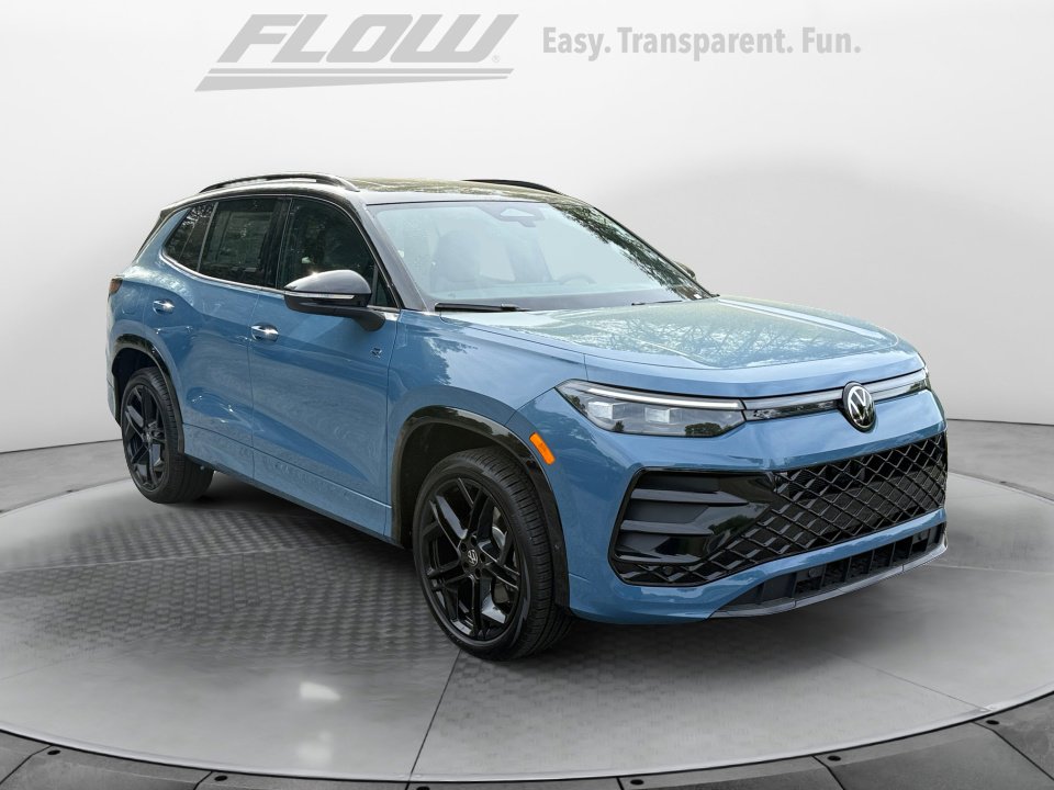 New 2026 Volkswagen Tiguan SE R-Line