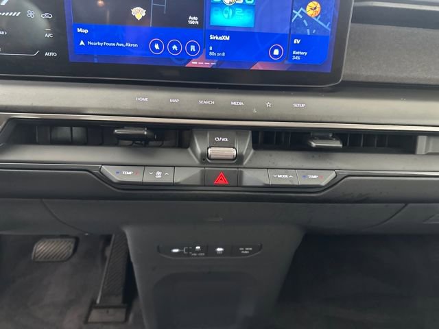 Used 2024 Kia EV9 Wind image 23