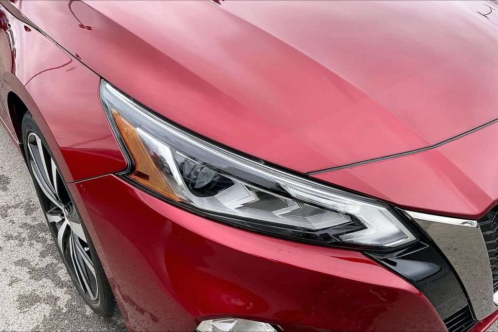 Used 2021 Nissan Altima 2.5 SR w/ SR Premium Package FWD image 40