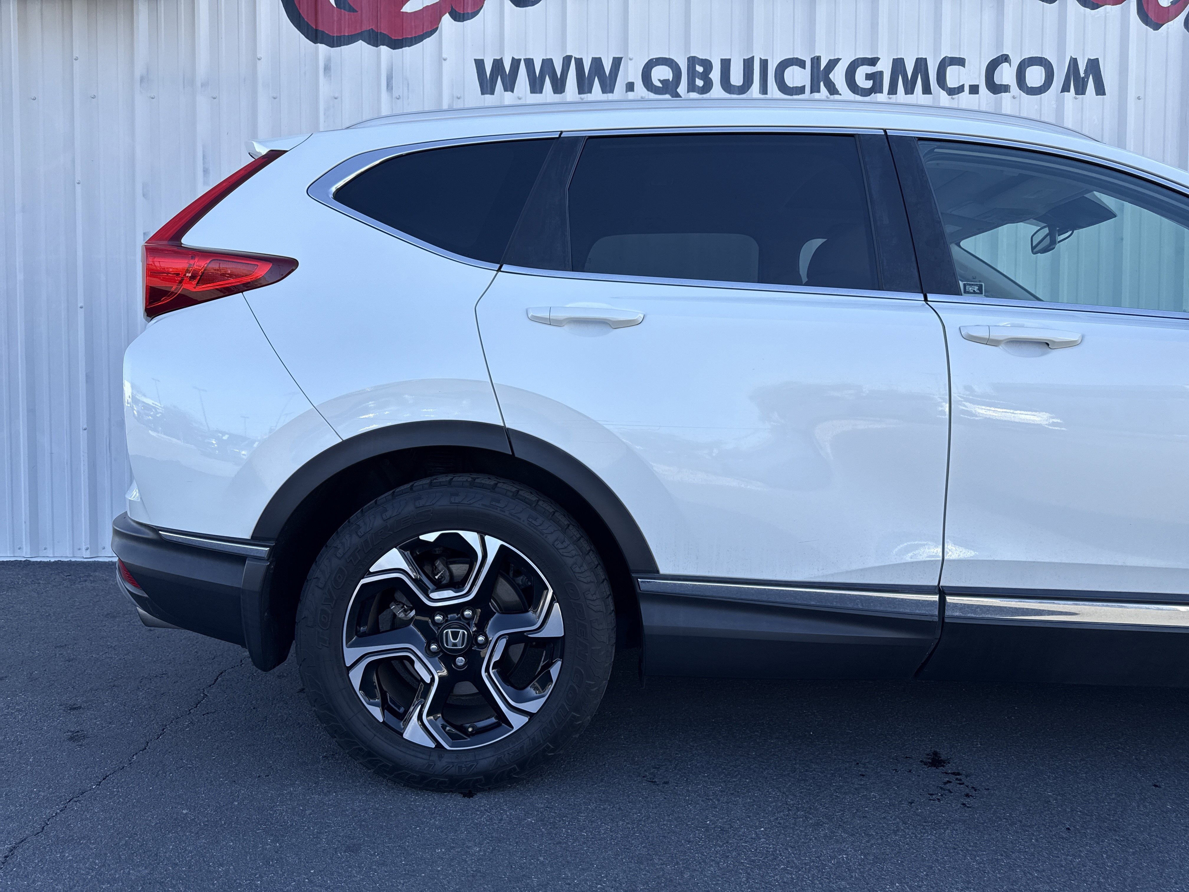 Used 2018 Honda CR-V Touring image 37