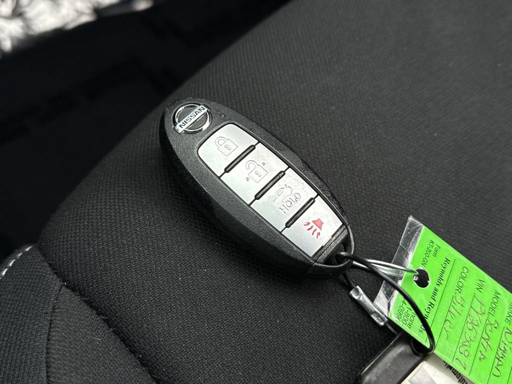 Used 2023 Nissan Sentra SV image 28