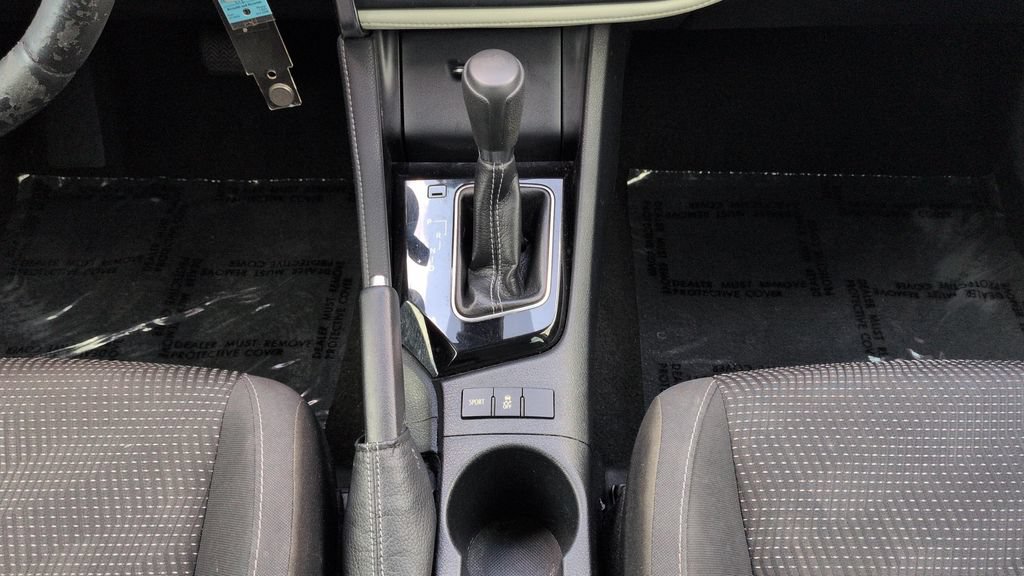 Used 2018 Toyota Corolla iM FWD image 15