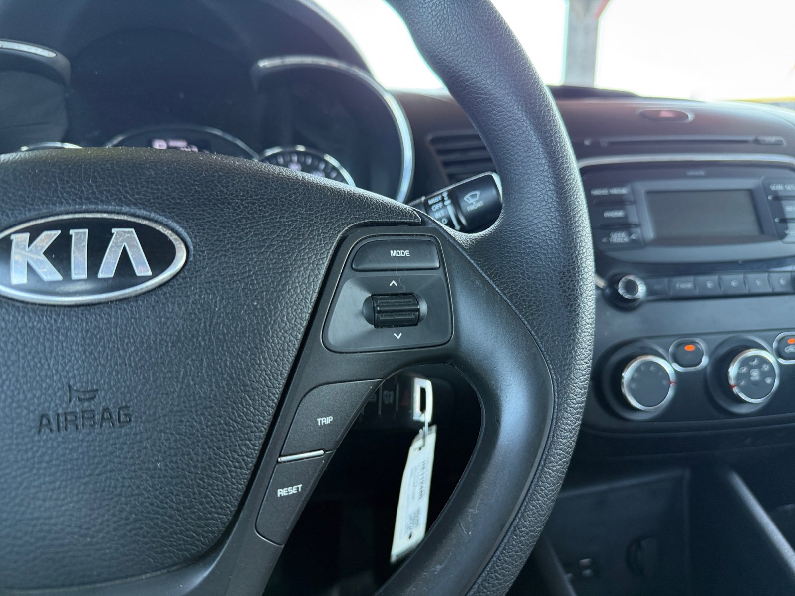 Used 2017 Kia Forte LX FWD image 17