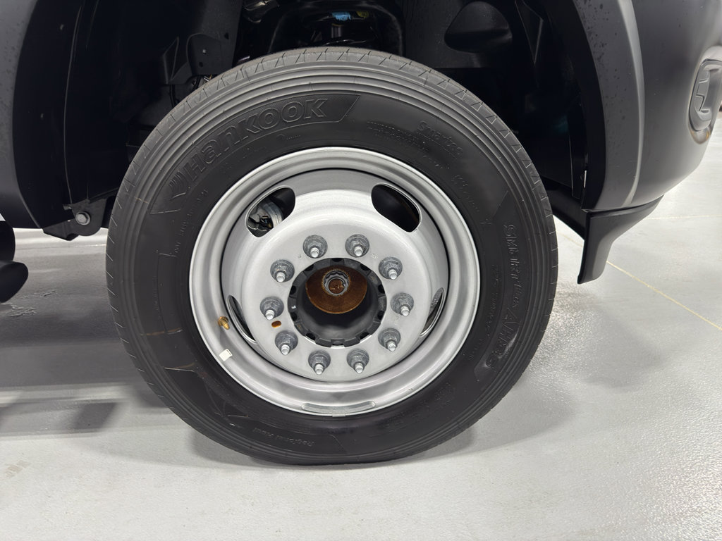 Used 2024 RAM 5500 Tradesman image 10