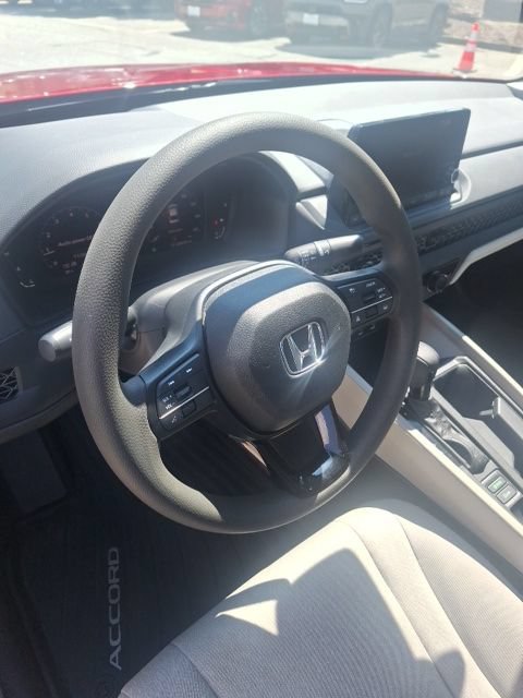 Used 2023 Honda Accord LX image 9