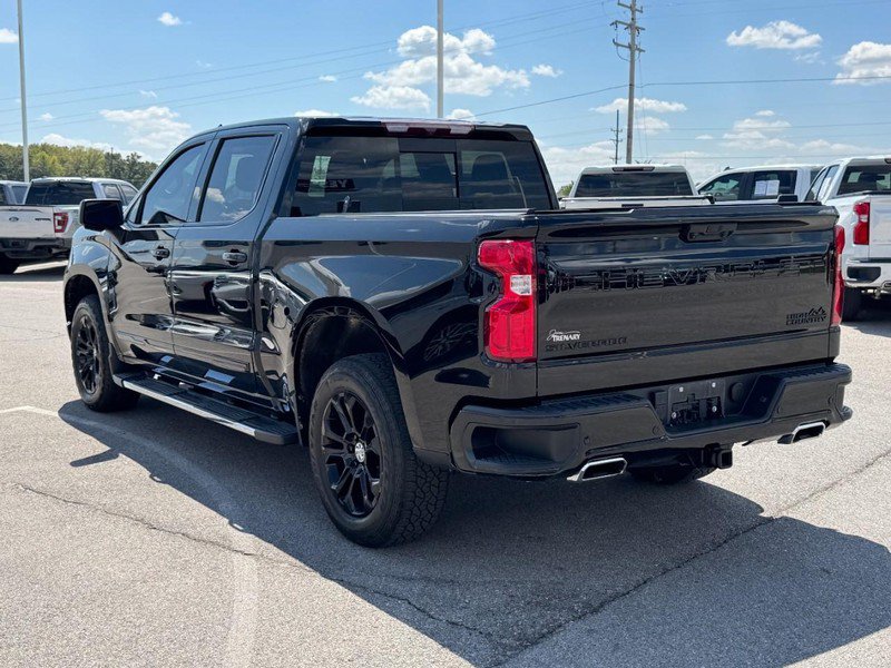 Used 2024 Chevrolet Silverado 1500 High Country AWD/4WD image 6