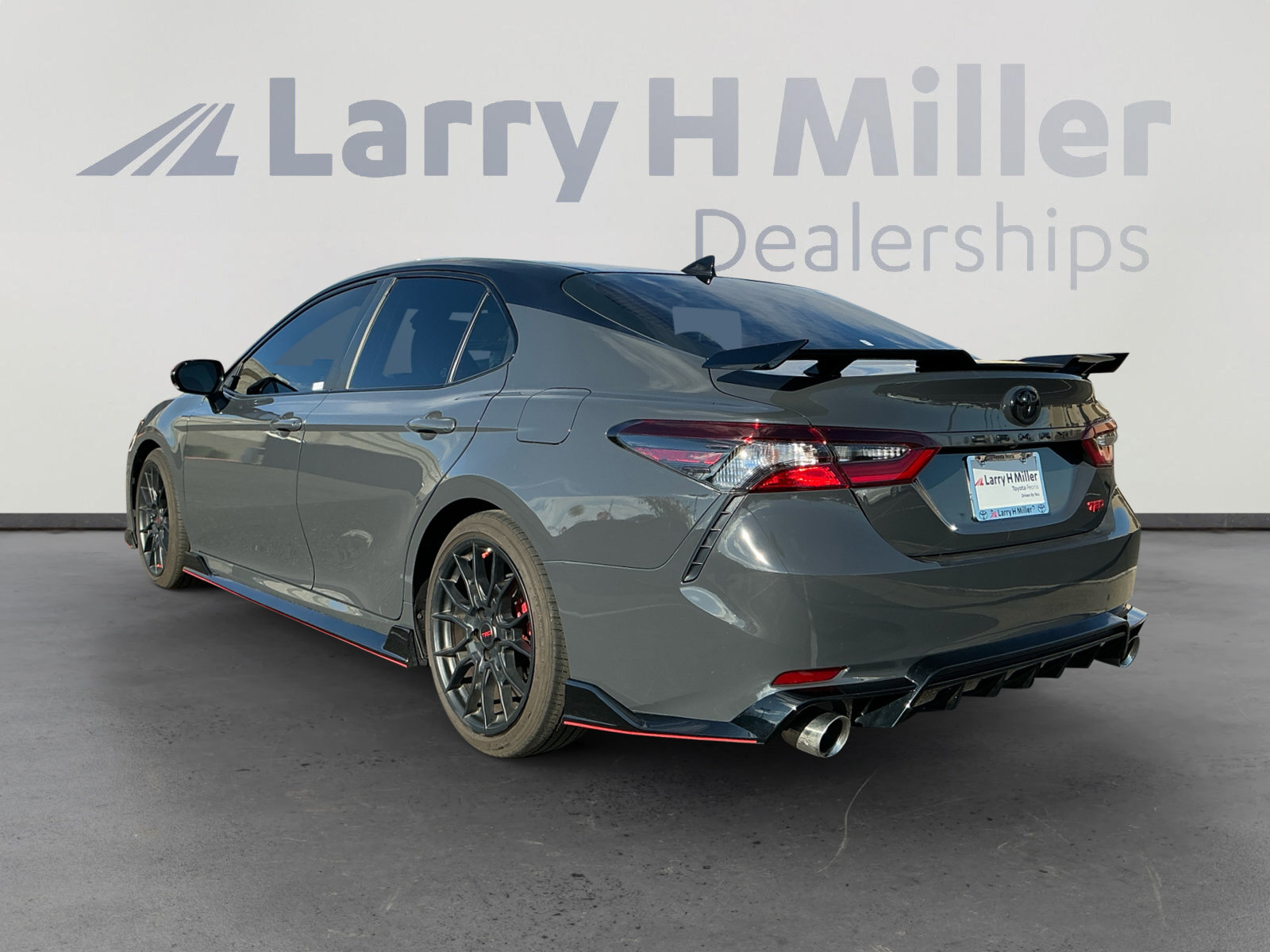 Certified 2024 Toyota Camry image 3