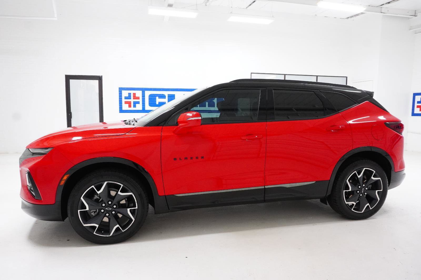 Used 2022 Chevrolet Blazer RS w/ Enhanced Convenience Package FWD image 8