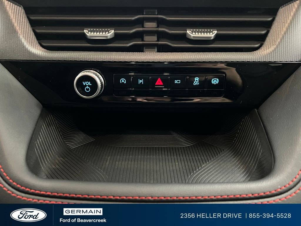 New 2026 Ford Explorer ST-Line w/ ST-Line Street Pack image 17