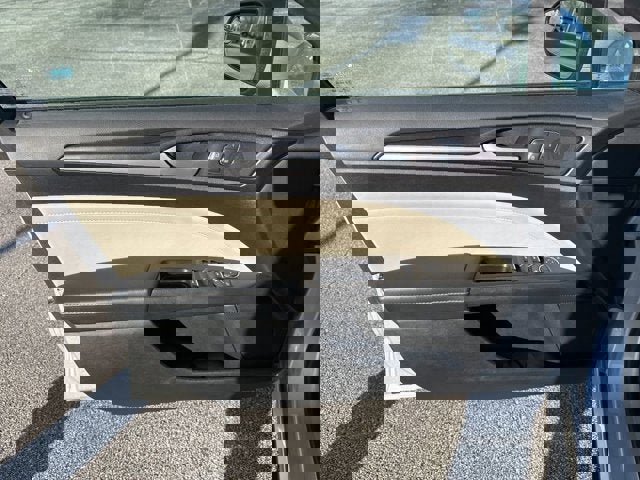 Used 2018 Ford Fusion Titanium AWD/4WD image 2