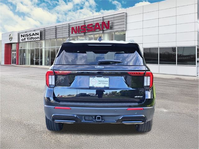 Used 2025 Ford Explorer ST-Line w/ ST-Line Street Pack image 5