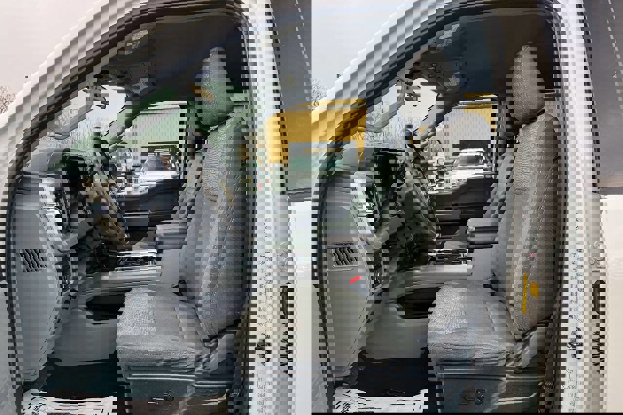 Used 2024 Ford F250 XLT w/ FX4 Off-Road Package image 23