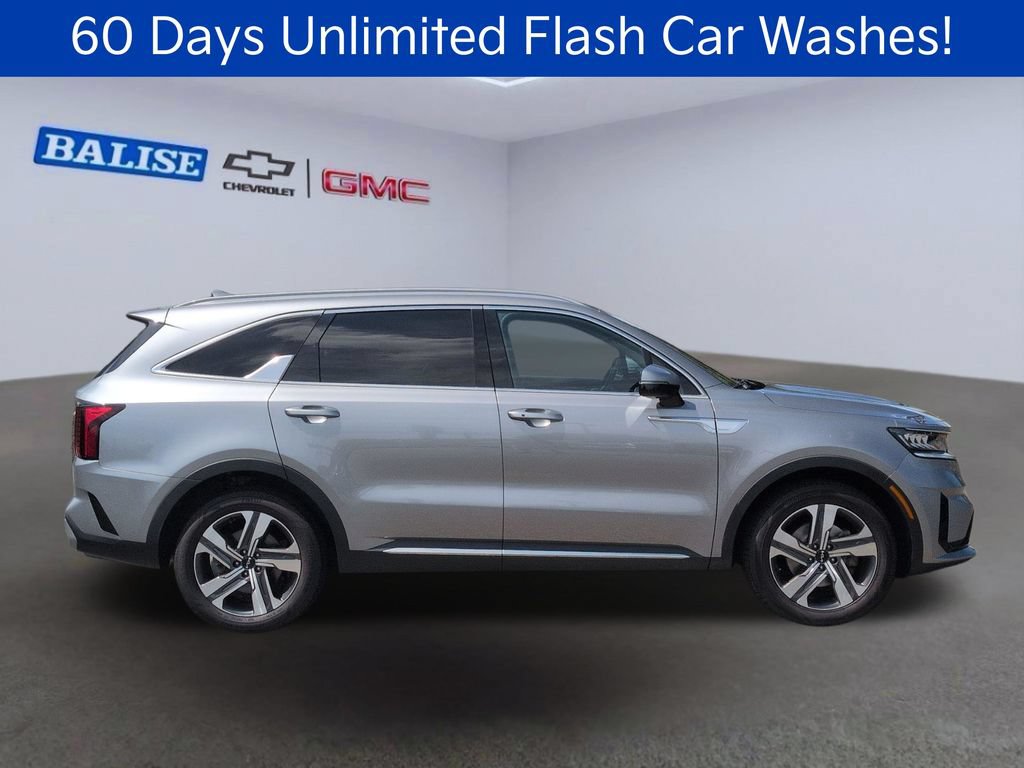 Used 2023 Kia Sorento EX AWD/4WD image 3