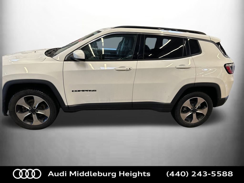 Used 2018 Jeep Compass Latitude w/ Popular Equipment Group image 4