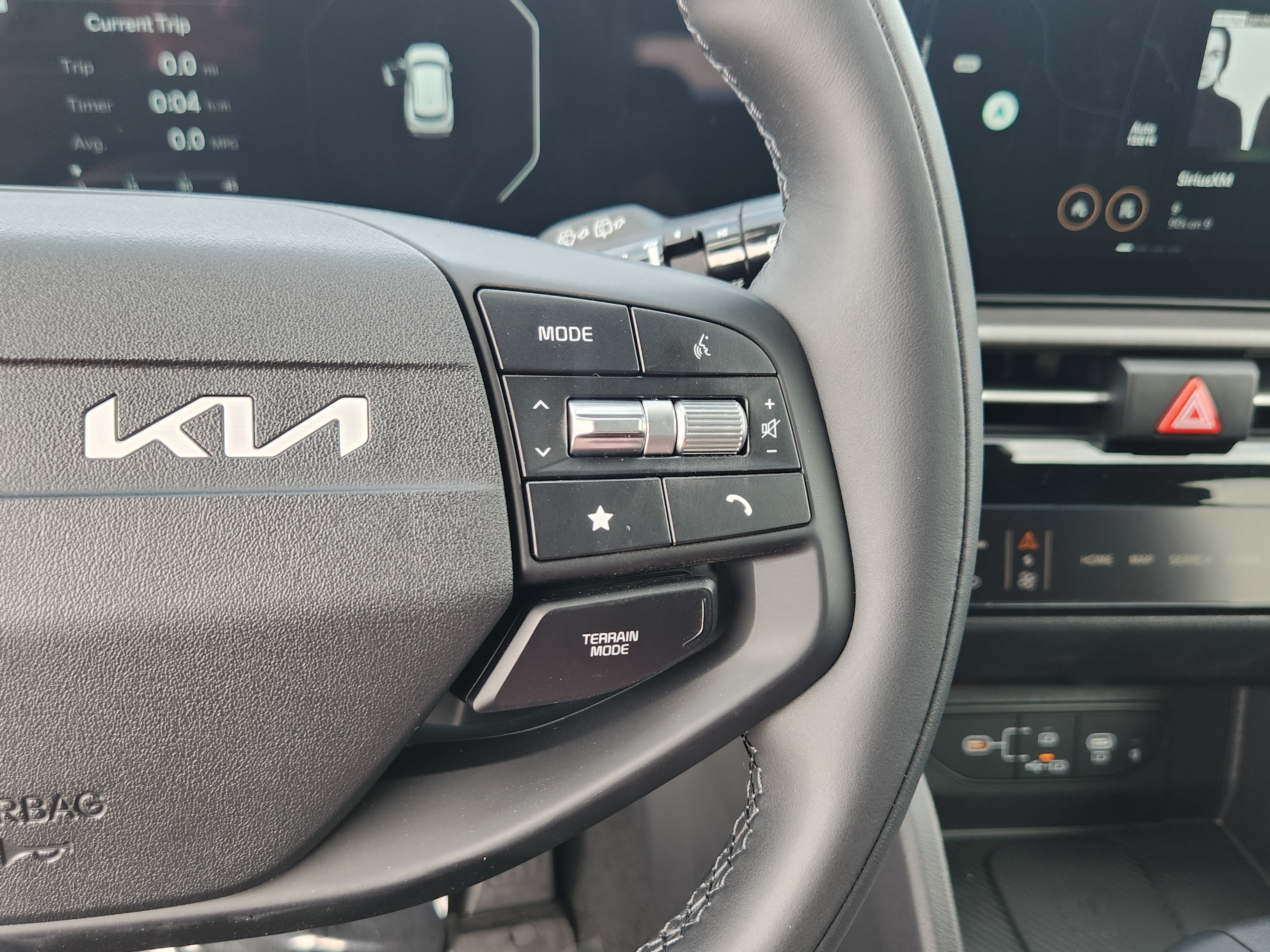 New 2026 Kia Sportage X-Line w/ X-Line Technology Package AWD/4WD image 16
