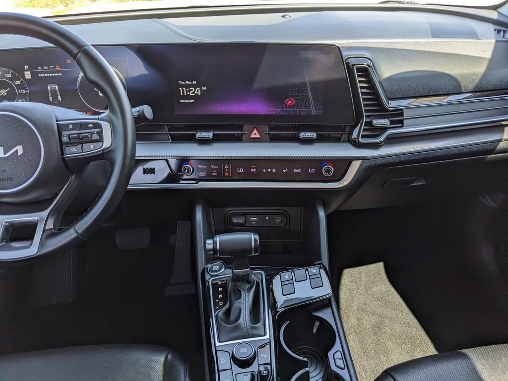 Certified 2024 Kia Sportage SX FWD image 17