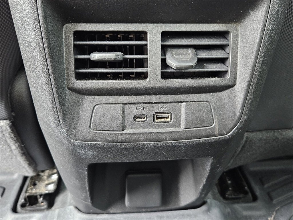 Used 2024 Chevrolet Colorado Z71 w/ Advanced Trailering Package image 8