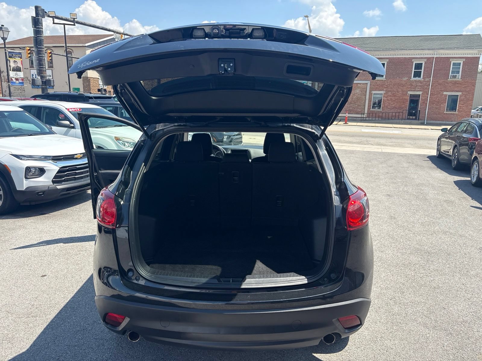 Used 2016 MAZDA CX-5 Touring w/ Bose/Moonroof Package FWD image 16