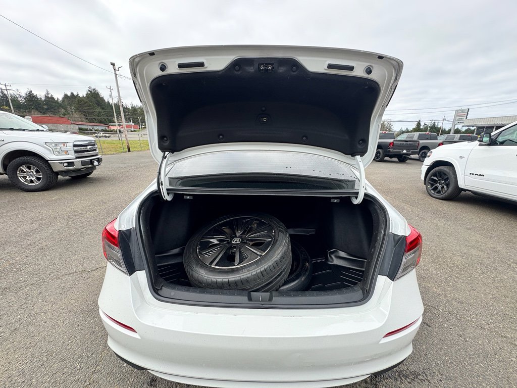 Used 2022 Honda Civic EX image 29