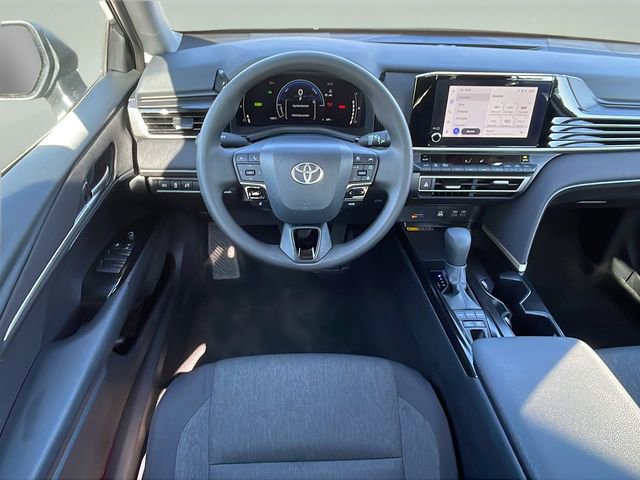 Used 2026 Toyota Camry LE FWD image 19