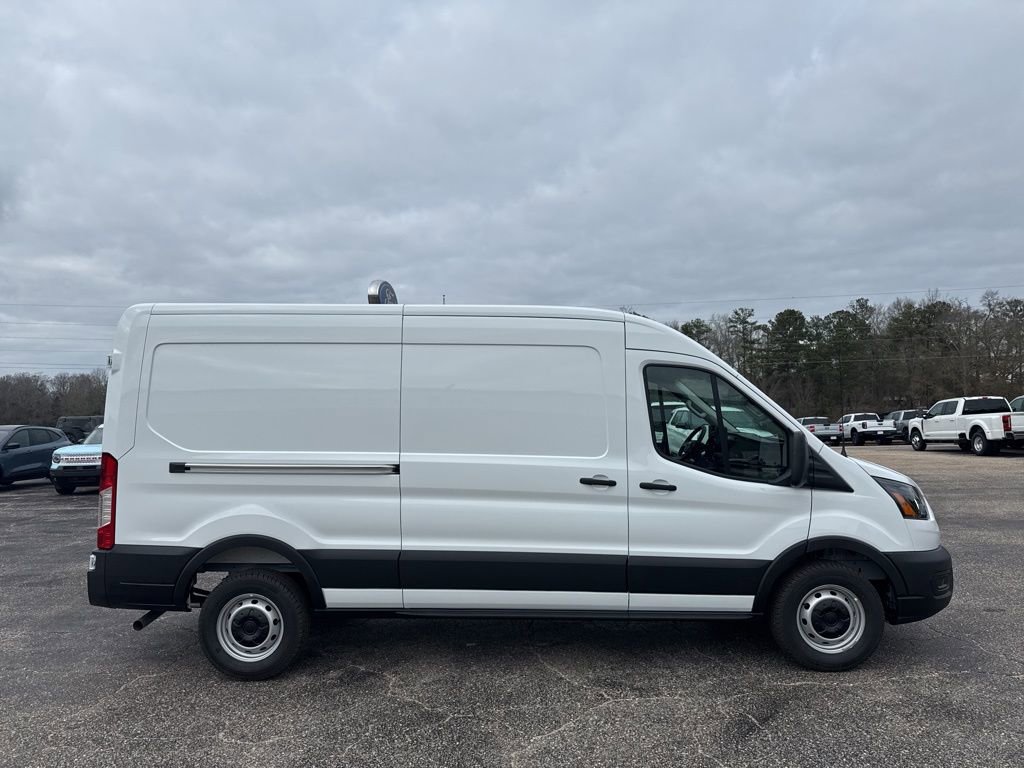 New 2026 Ford Transit 250 148 Medium Roof RWD image 19