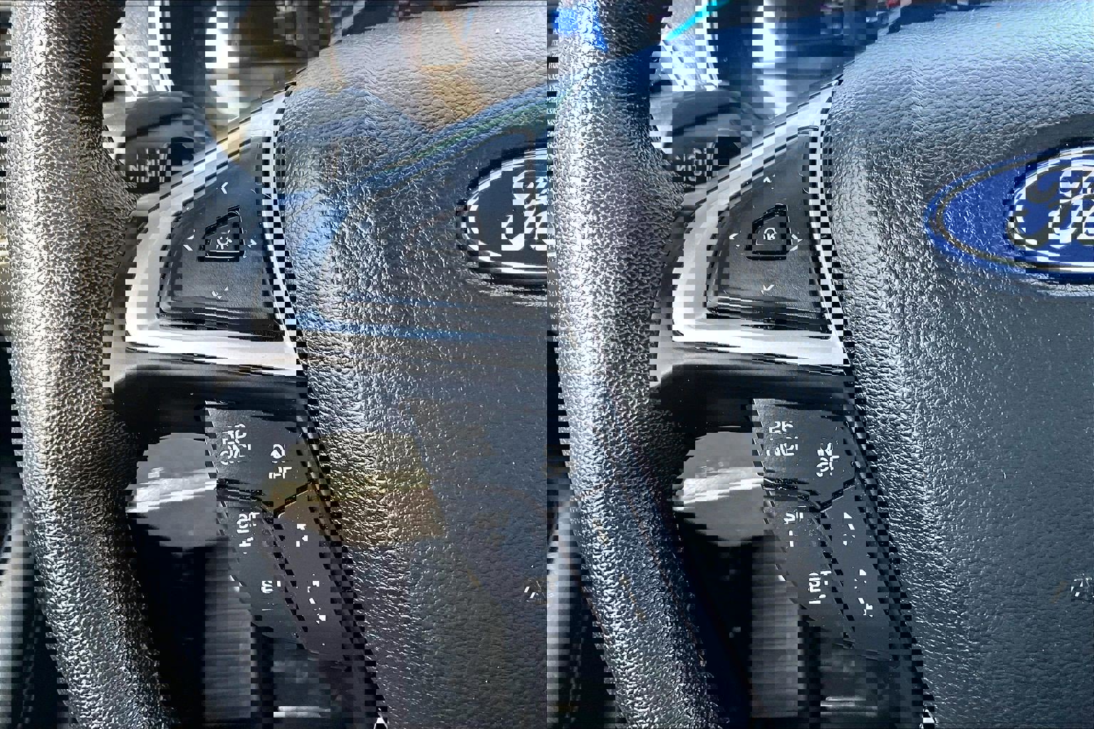 Used 2018 Ford Edge Sport w/ Equipment Group 401A image 17