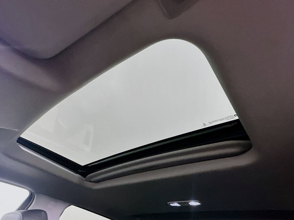 Used 2020 Chevrolet Silverado 1500 RST image 21