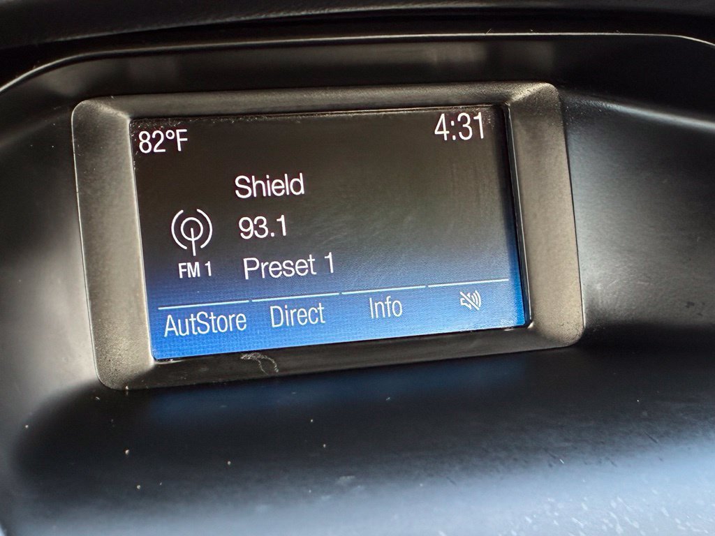 Used 2018 Ford Focus SE FWD image 9