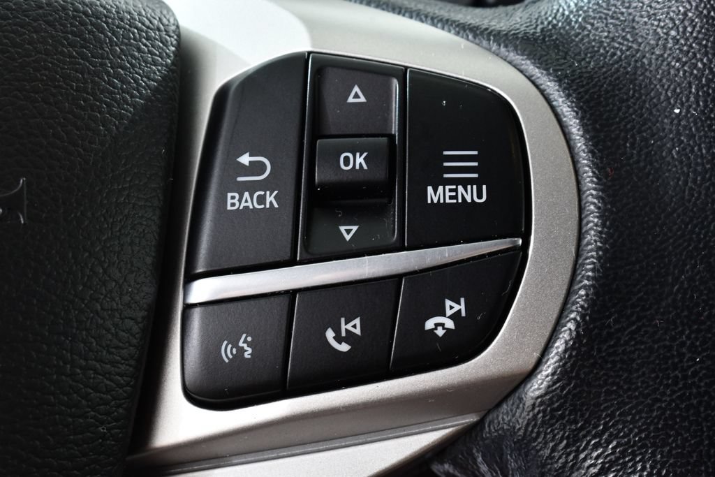 Used 2022 Ford Explorer XLT w/ Equipment Group 202A AWD/4WD image 34