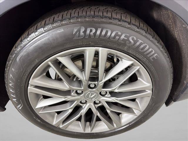 Used 2023 Acura MDX w/ Advance Package AWD/4WD image 14