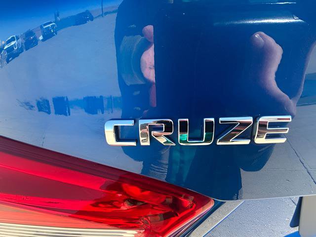 Used 2016 Chevrolet Cruze Premier w/ RS Package FWD image 11