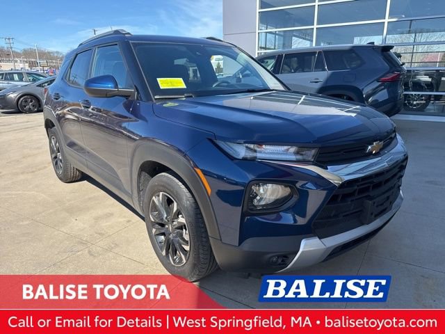 Used 2023 Chevrolet TrailBlazer LT image 1