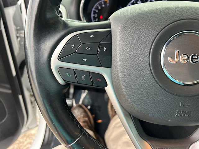 Used 2022 Jeep Grand Cherokee Laredo X image 14