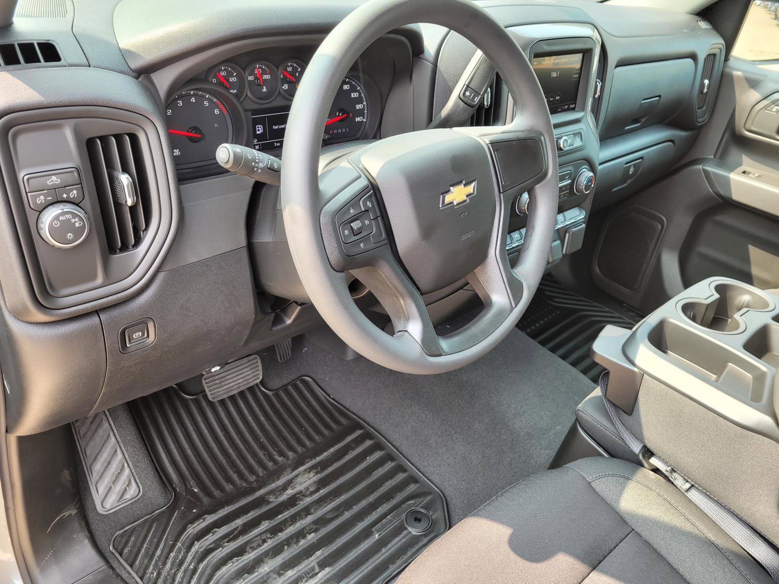 New 2026 Chevrolet Silverado 1500 Custom w/ Turbomax Blackout Package RWD image 15