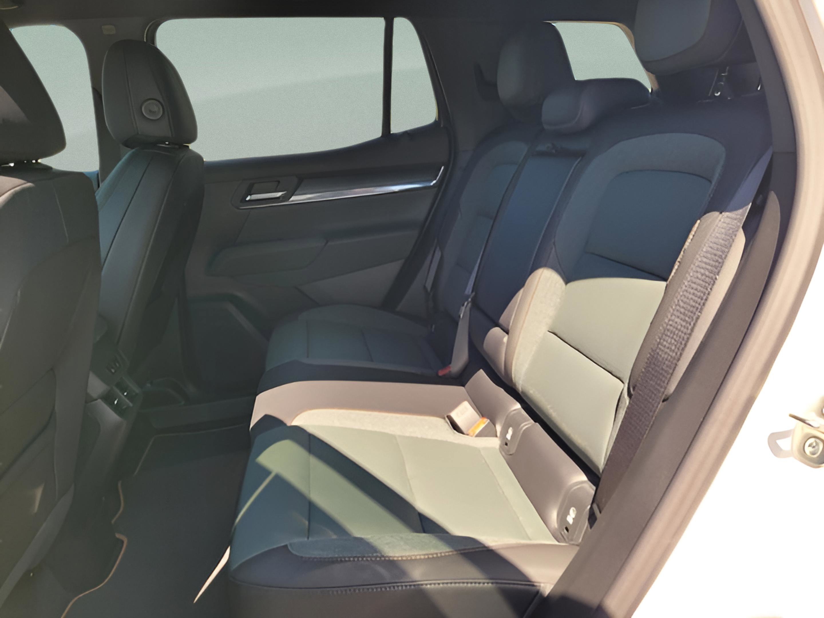 New 2026 GMC Terrain AT4 w/ Convenience Package III image 30