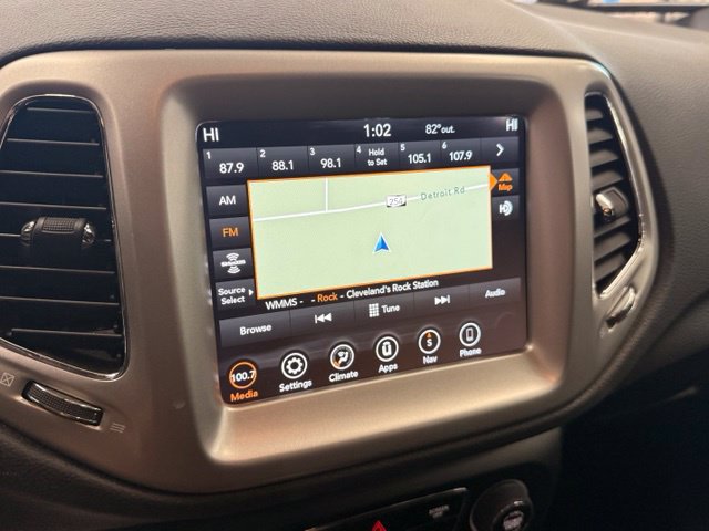 Used 2021 Jeep Compass Latitude AWD/4WD image 13
