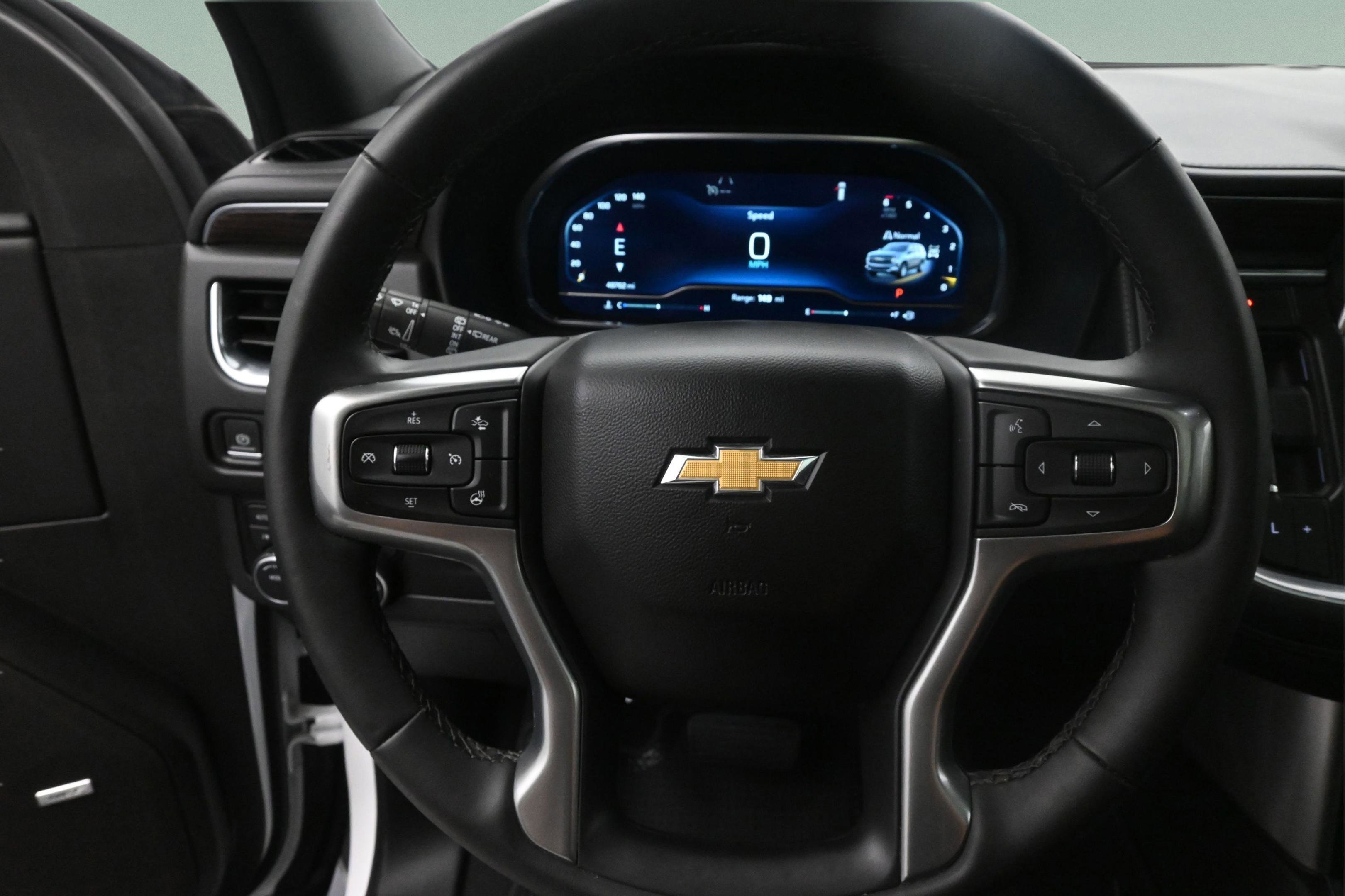 Used 2023 Chevrolet Tahoe LT w/ Luxury Package AWD/4WD image 23