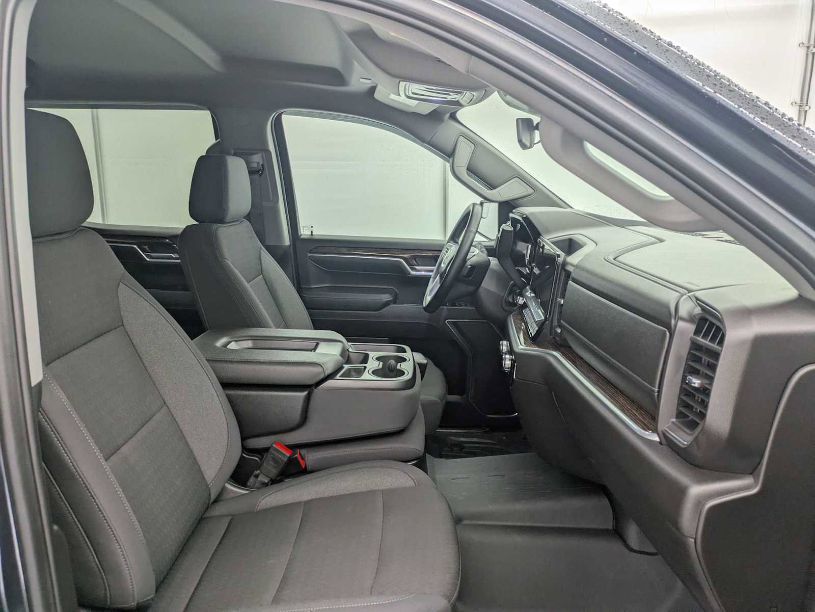 Used 2024 GMC Sierra 1500 Elevation image 23