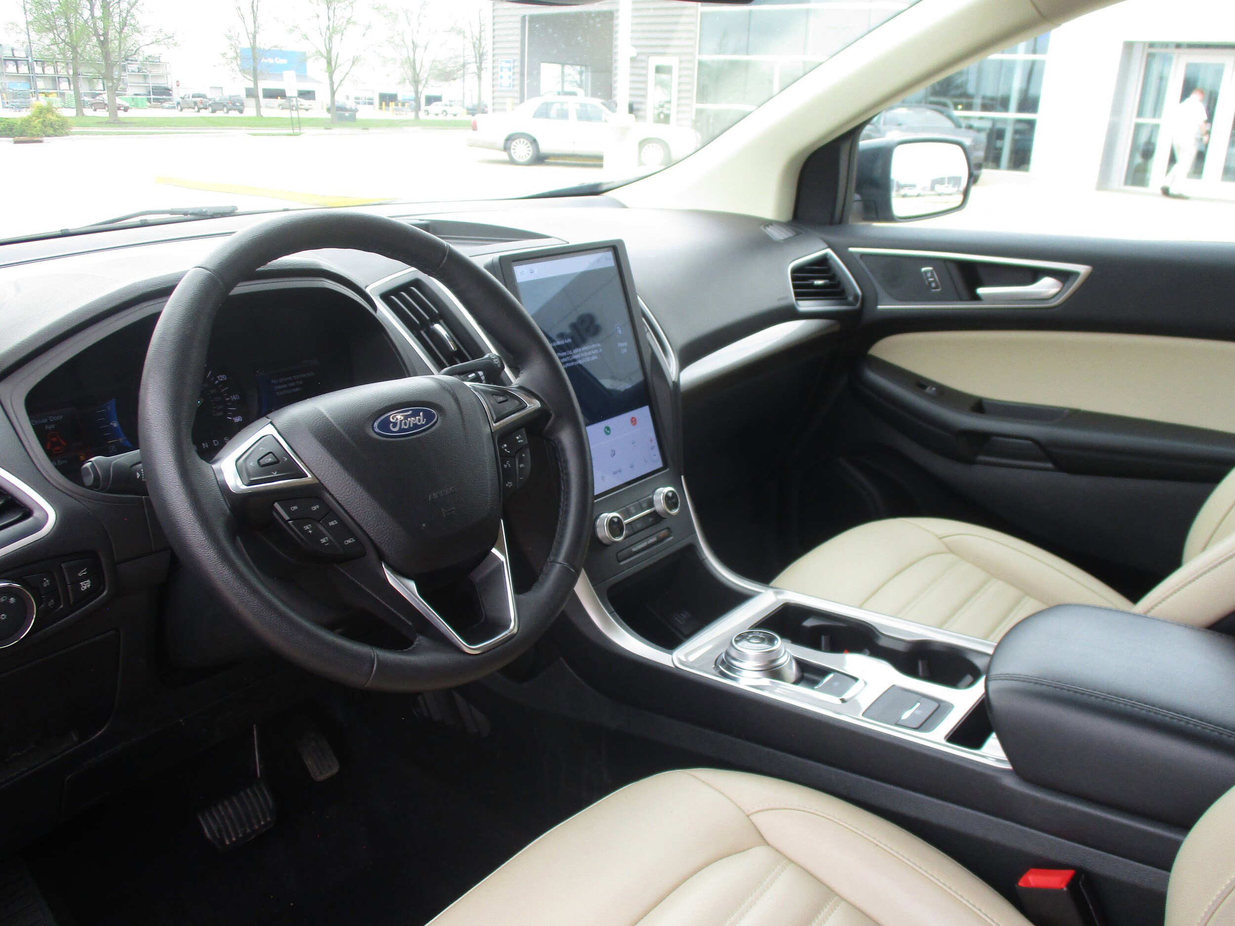 Used 2024 Ford Edge SEL w/ Convenience Package AWD/4WD image 9
