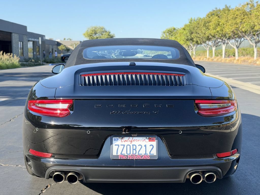 Used 2017 Porsche 911 Carrera S RWD image 15