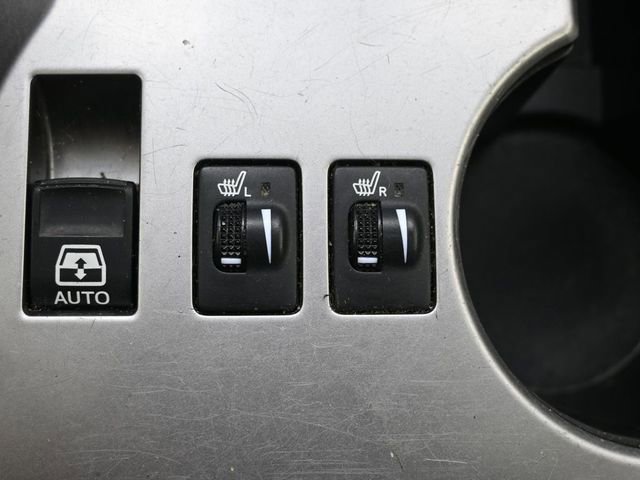 Used 2021 Toyota 4Runner SR5 Premium w/ Moonroof Package image 20