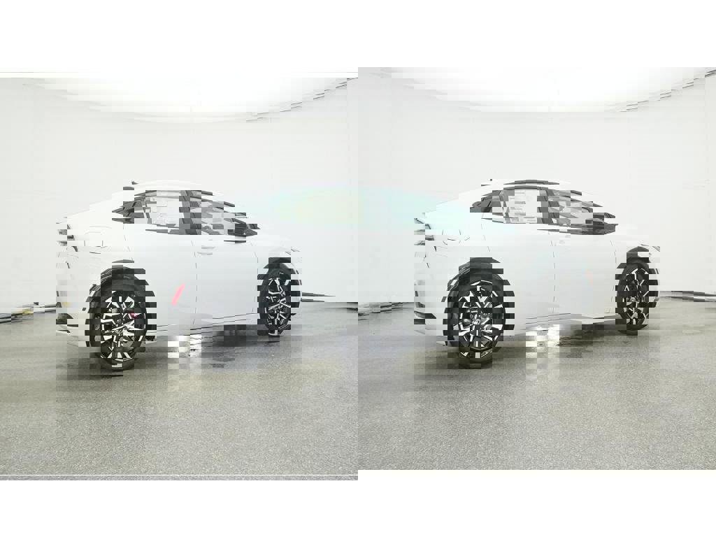 New 2026 Toyota Prius Plug-In Hybrid FWD image 26