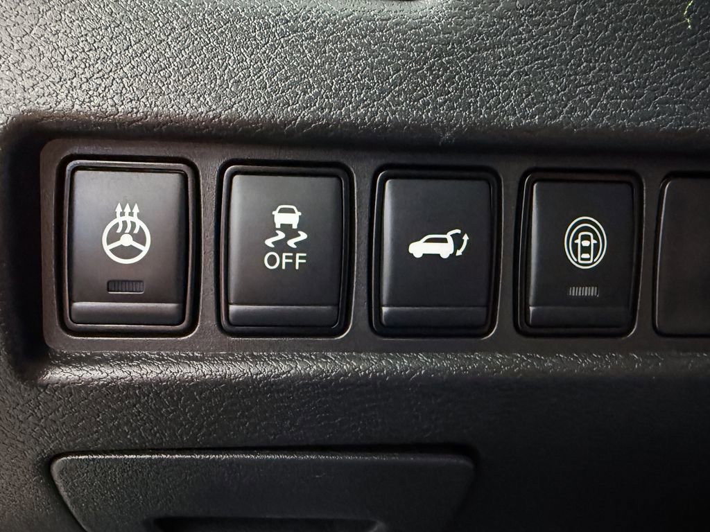 Certified 2024 Nissan Murano Platinum w/ Cargo Package image 27