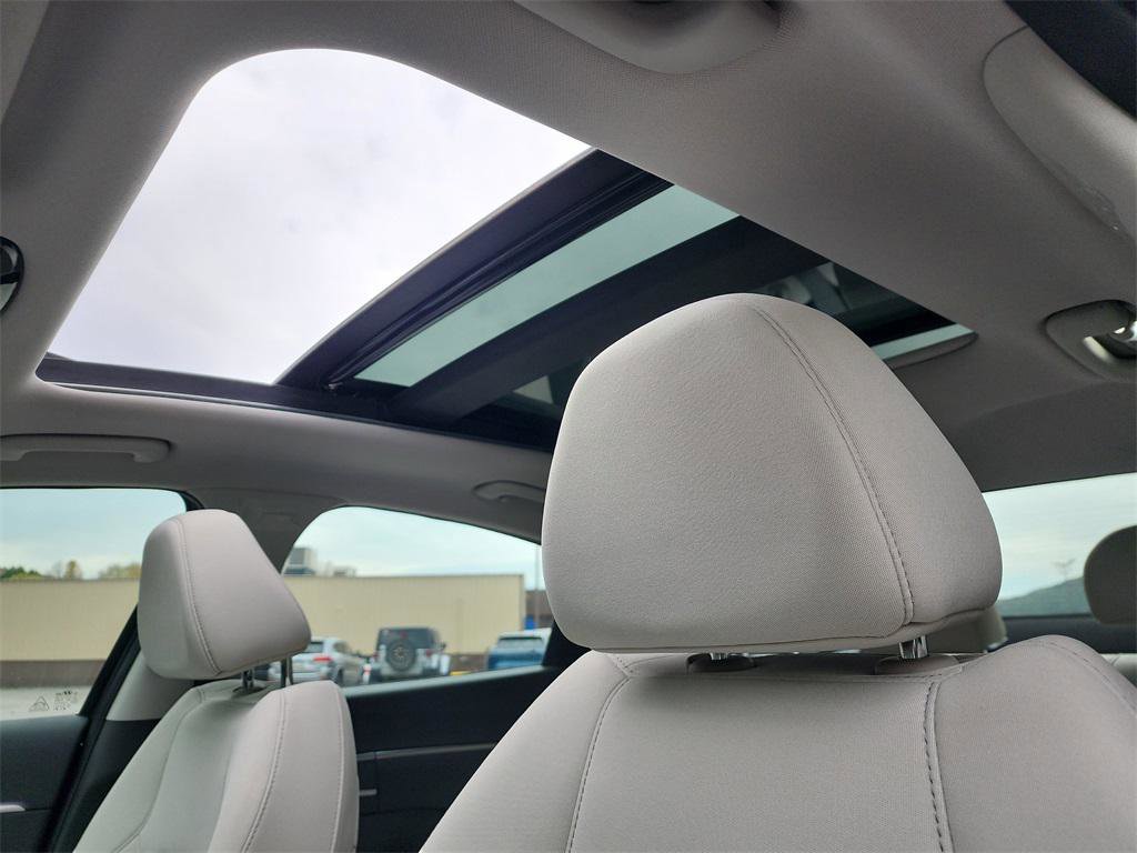 New 2025 Hyundai Sonata SEL image 13