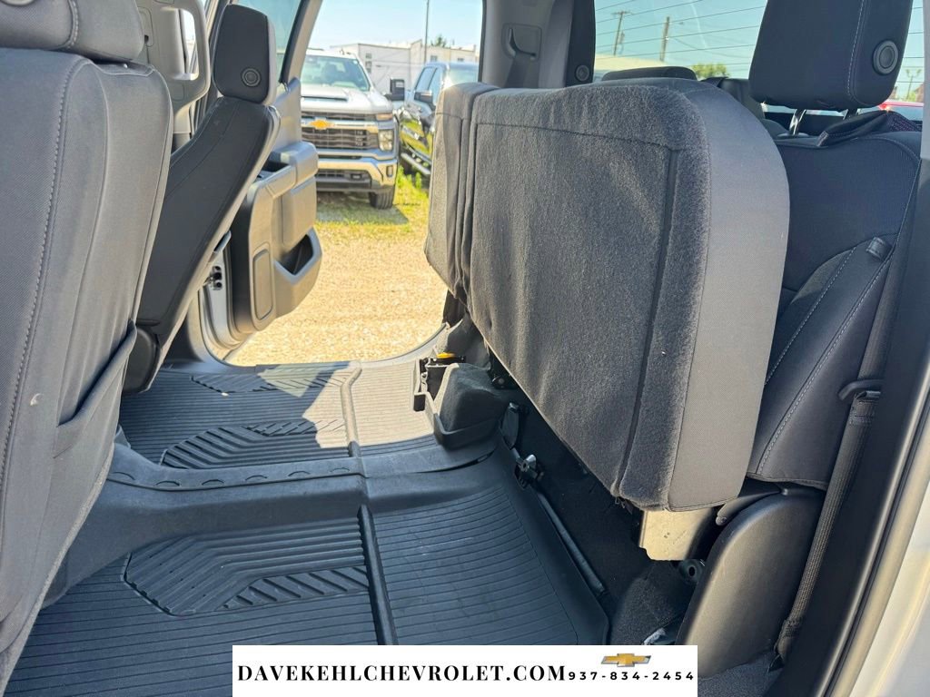 Used 2021 Chevrolet Silverado 1500 LT AWD/4WD image 23