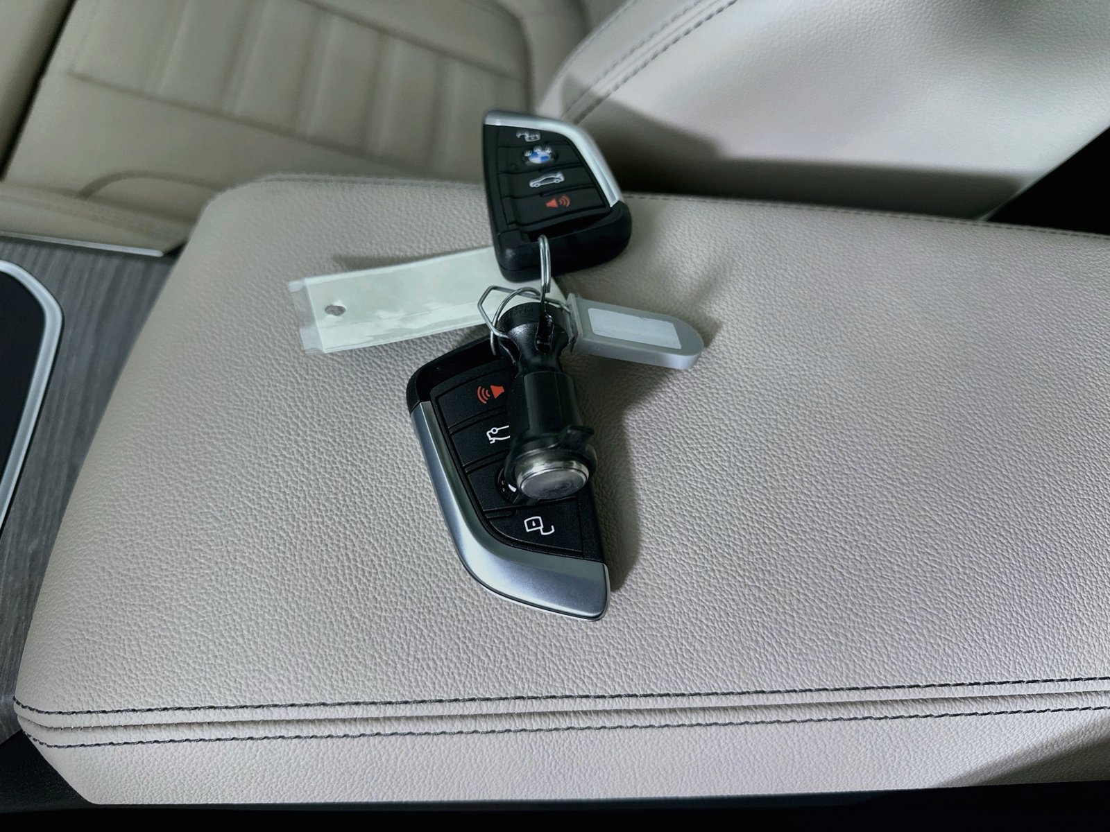 New 2026 BMW 330i xDrive Sedan AWD/4WD image 30
