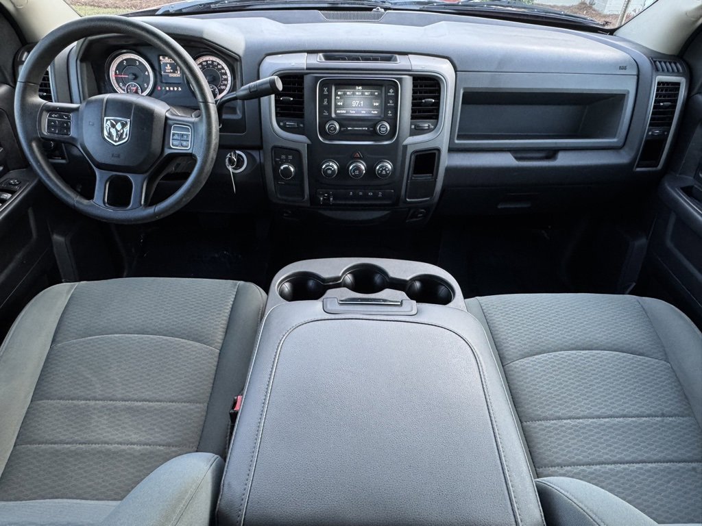 Used 2016 RAM 2500 Tradesman w/ Chrome Appearance Group image 13