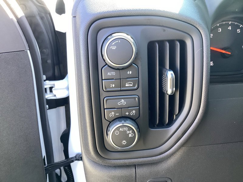 New 2026 Chevrolet Silverado 1500 Custom AWD/4WD image 27