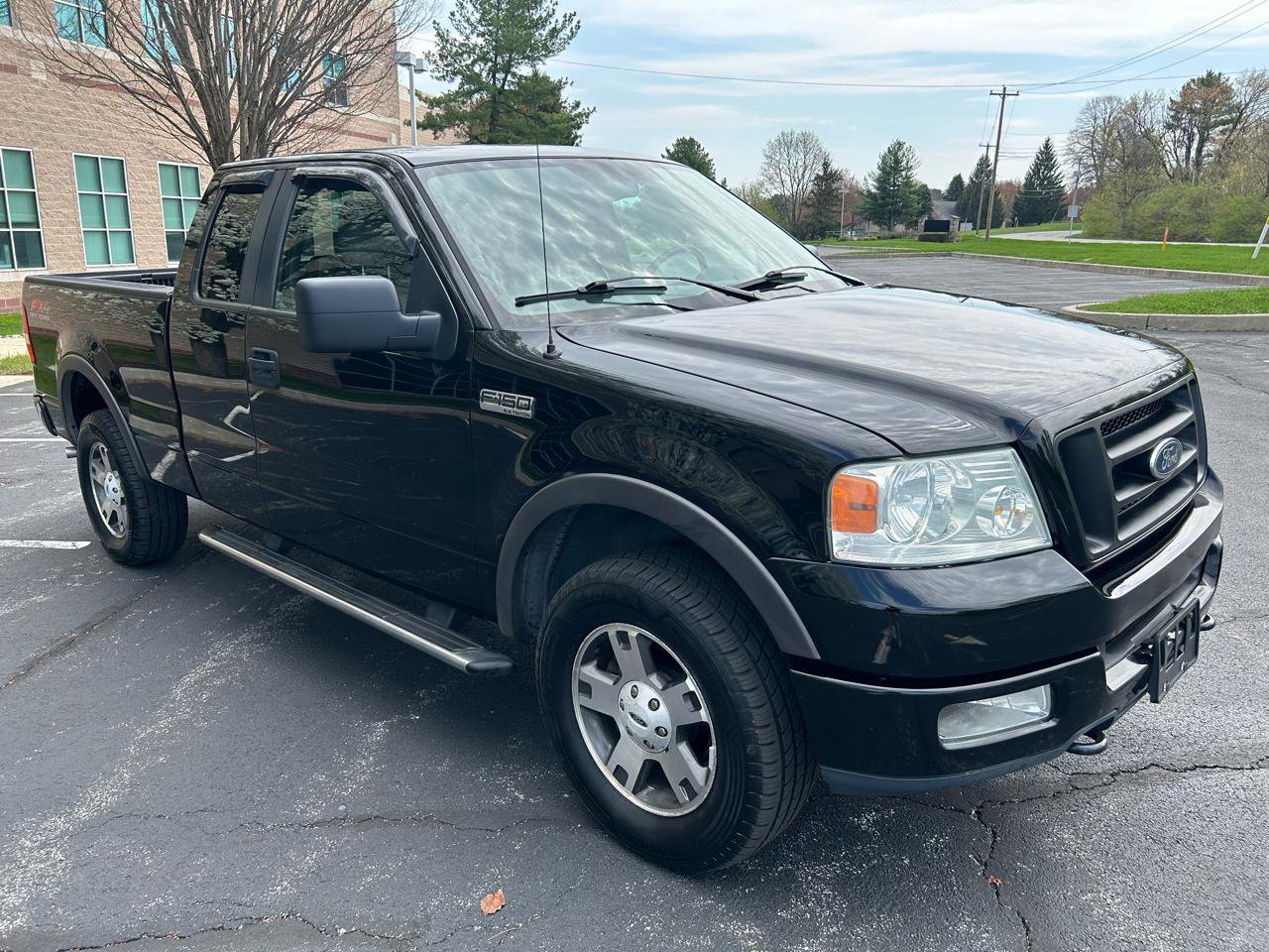 Used 2005 Ford F150 FX4 image 3